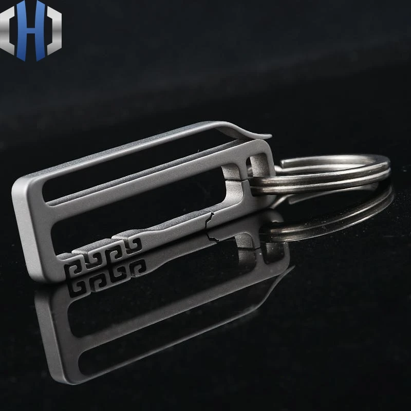 

Key Chain Titanium Alloy Belt Hang Buckle Men's Waist Hanging Ring Personalized Custom Creative Gift Car Pendant EDC Buckle
