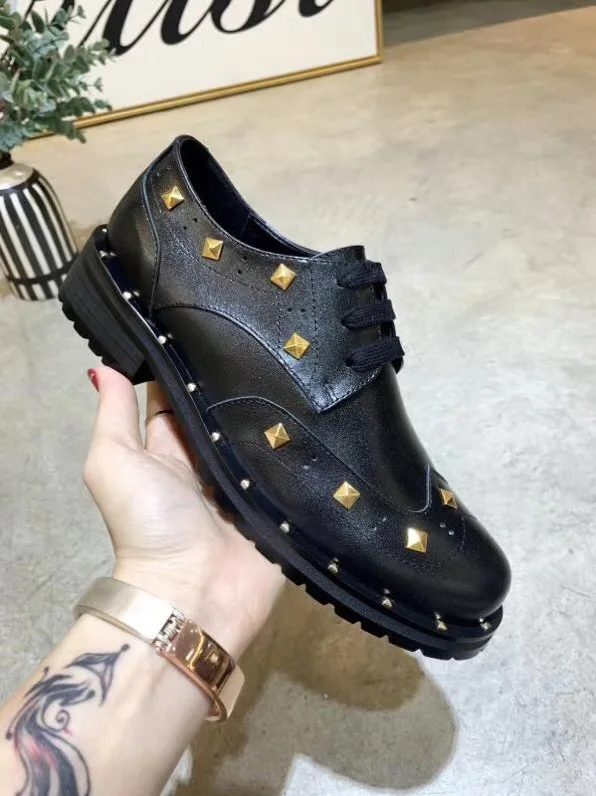 

Big sales genuine leather round toe lace up causal shoes rivet comfortable spring and autumn women shoes