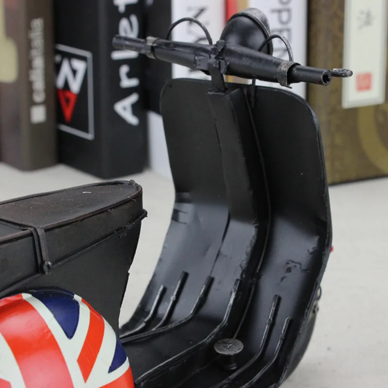 UK Flag Motor Model (3)