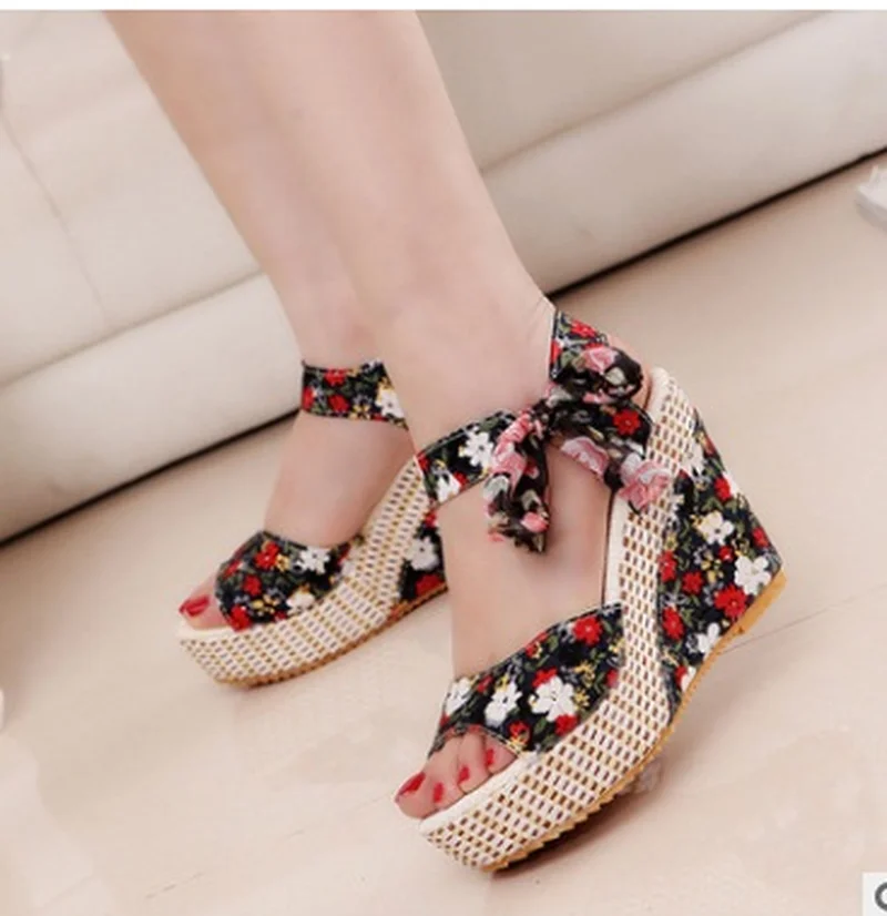 

Hot Ladies Sandals Summer Casual Sandals 2017new Style Fashion Print Lace Ribbons Women Sandals Wedges Platform High Heel Shoes