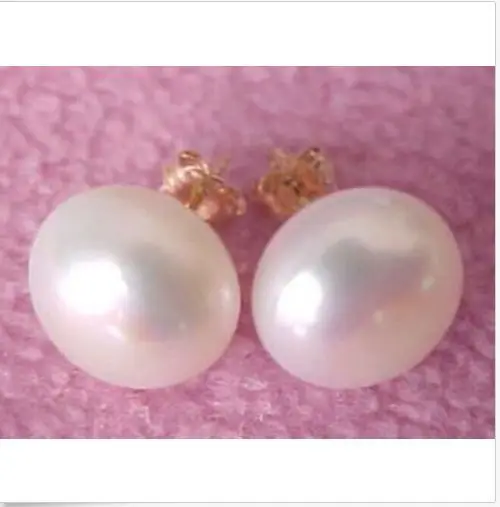 

charming pair of 12-13mm south sea white pearl stud earring 14/ k