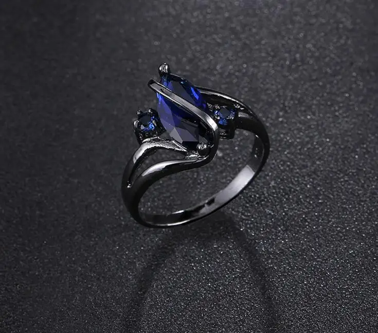 Женское кольцо с фиолетовыми кристаллами модное золотое черное|bridal ring|crystal ringfashion