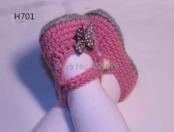 

Baby girl shoes, crocheted baby shoes,