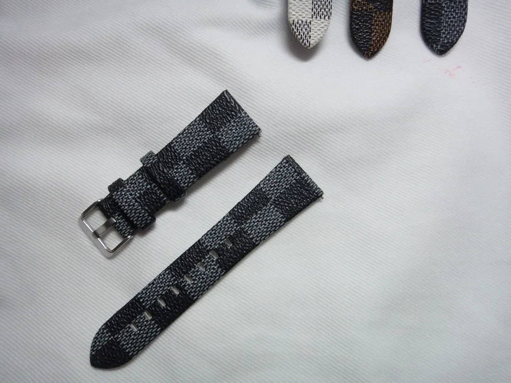 

22mm Leather iWatch Strap Replacement Stainless Steel Watchband for Samsung Gear S3 and all 22mm iWatch Strap Spring Bar Pins