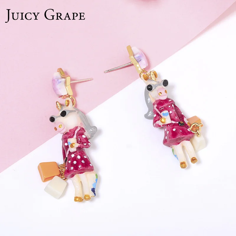 

Juicy Grape 2019 Hand Painted Enamel Glaze Stud Earring Unicorn series Pink Star Earring Girl Gift Clip On Earring Women Jewelry