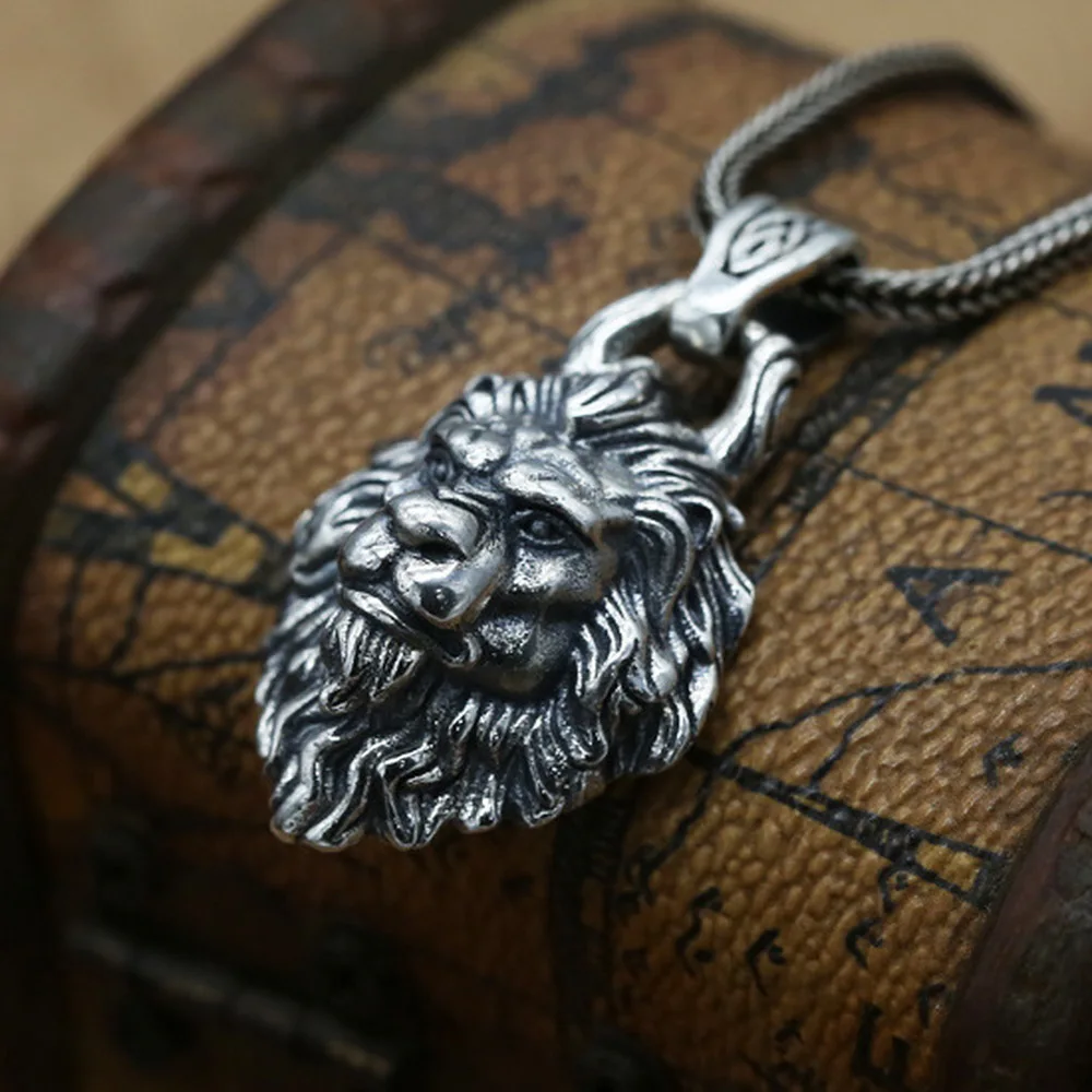 

High Details 925 Sterling Silver King of Lion Pendant Mens Biker Pendant D199