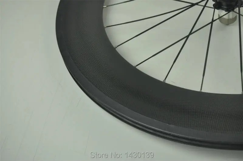Cheap 1pcs New 700C 88mm tubular rims Road Track Fixed Gear bike matte 3K UD 12K full carbon bicycle wheelsets aero spokes Free ship 8 Cheap 1pcs New 700C 88mm tubular rims Road Track Fixed Gear bike matte 3K UD 12K full carbon bicycle wheelsets aero spokes Free ship 8