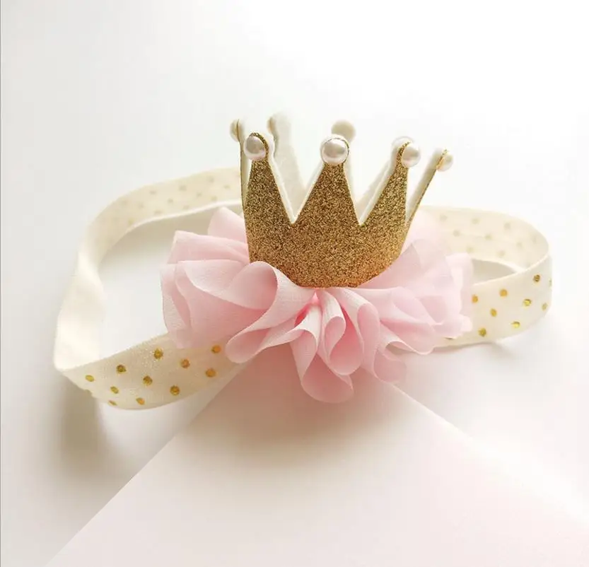 Рисунок 4 - Повязка на голову с цветами и короной