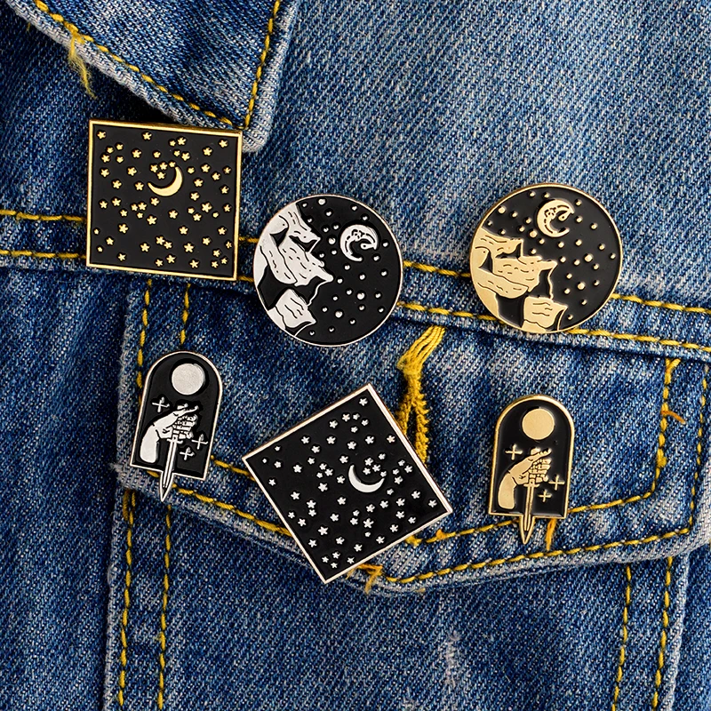 

3pcs/set Starry Moonlight Knife Tombstone Moon Mountain Brooches Punk Gothic Lapel Pins Button Lapel Pin Badge Jewelry Gift