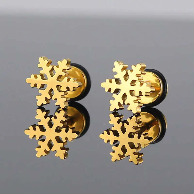 gold earrings