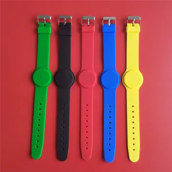 

125Khz EM4100 125Khz Proximity RFID Card Tag Bracelets Adjustable Wristband Waterproof Read Only ID Card