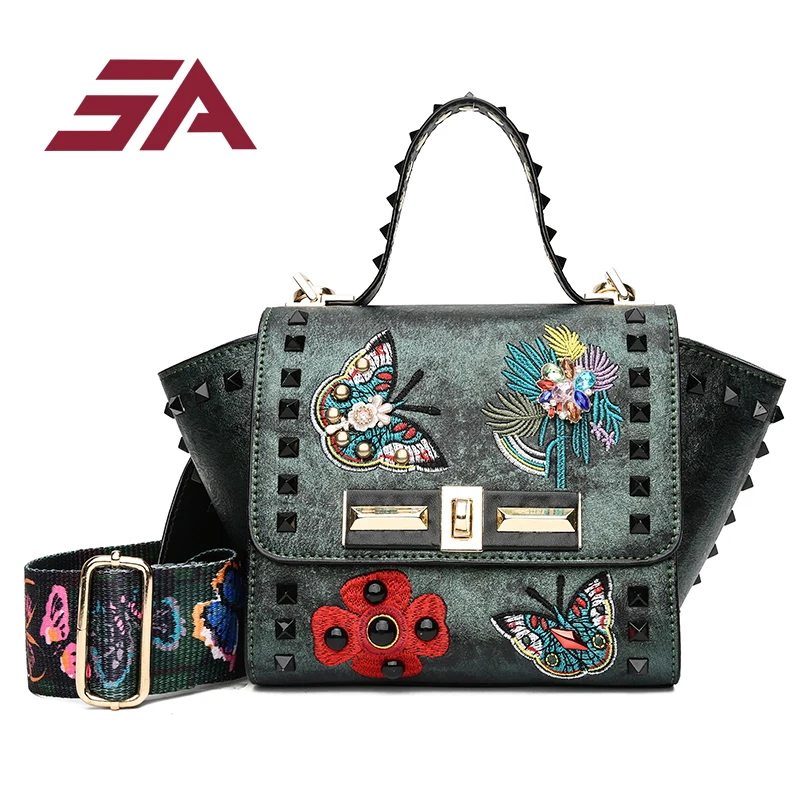 

SA Women Shoulder Bags Butterfly Animal Pattern Ladies Rivets Bag Embroidery Floral Women Crossbody Bags PU Leather Bat Handbag