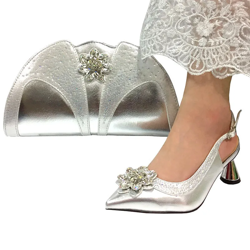 Новые Итальянские женские свадебные туфли серебристого цвета и сумочка в комплекте, украшенные стразами, женские туфли и сумочка в африканском стиле