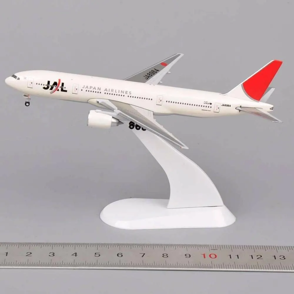 Масштаб 1:400 Japan Airways JA8984 литая под давлением модель самолета белый маленький авиалайнер Aair самолет Лидер продаж