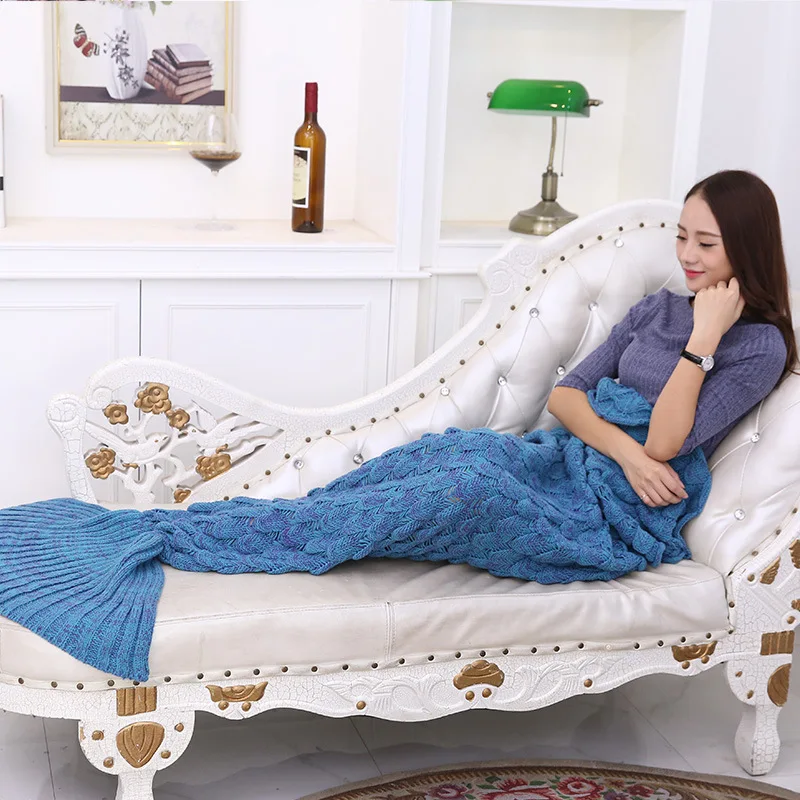 

Mermaid Tail Blanket Three-dimensional Scales Design Super Soft Sleeping Bed Handmade Crochet Anti-Pilling Portable Blanket