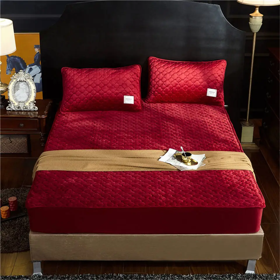 

Quilted Elastic Fitted Sheet Crystal Velvet Pure Color Thicken Bed Sheets Qn Elastic Band Luxury Bed Cover Red Wine Bedspread