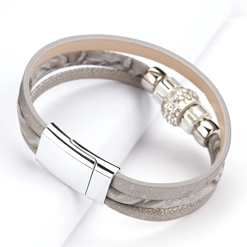 E590107P  (9)