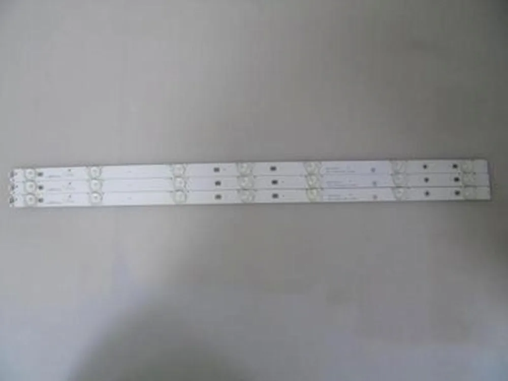 

3 Pieces/lot FOR TCLL32F3309B lamp bar 4C-LB320T-YH5 screen LVW320CSOTE67V2 1 Pieces=7LED