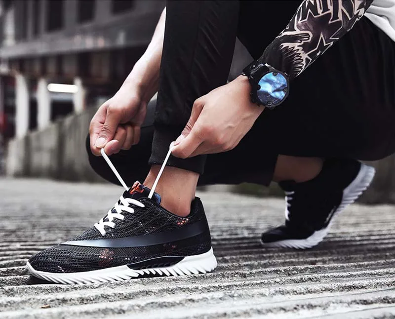 New-exhibition-2018-Casual-Men-shoes-Lightweight-Colorful-and-breathable-Fashion-Unique-Camouflage-3D-mesh-men's-Outdoor-Sneaker (16)