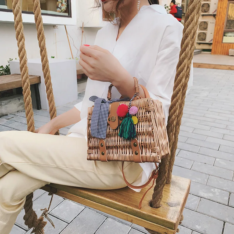 

Womens Hand-woven handbag Bamboo vine+PU Shoulder Bags Messenger Bags travel Storage storage box Detachable shoulder strap