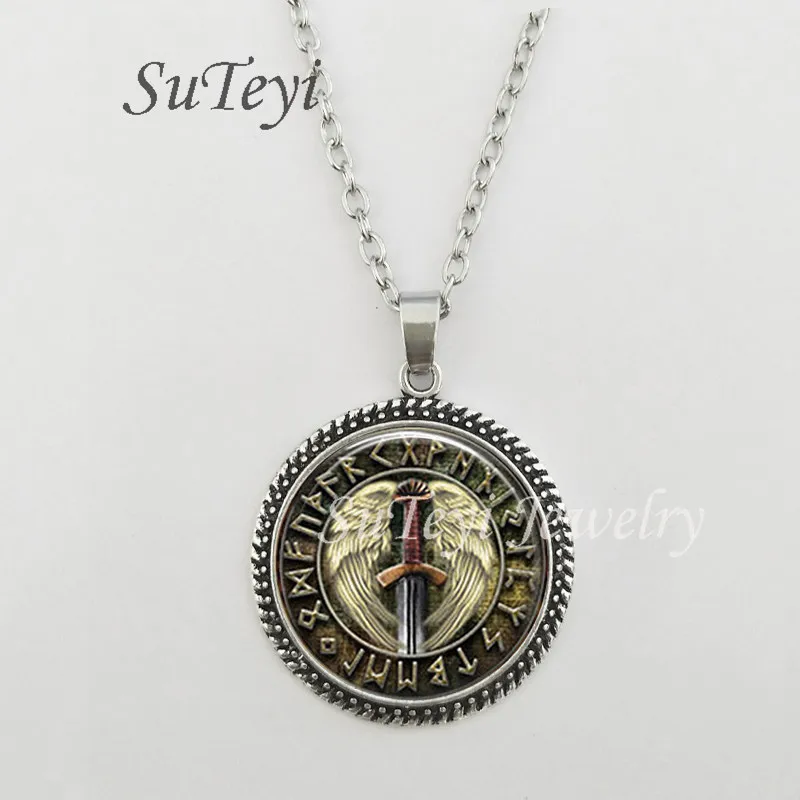 

SUTEYI 2017 1Pcs unids Nordic Viking Cross in Rune Circle Pendant Jewelry Crystal Necklaces Cabochon Glass Dome Handmade Jewelry