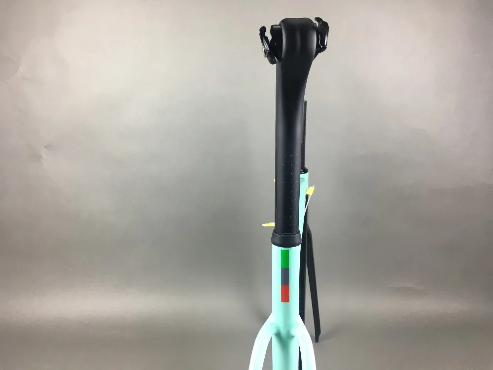 Best 2019 design super light FASTERWAY classic carbon road frameset D Brake carbon bike frame:Frameset+Seatpost+Fork+Clamp+Headset 121