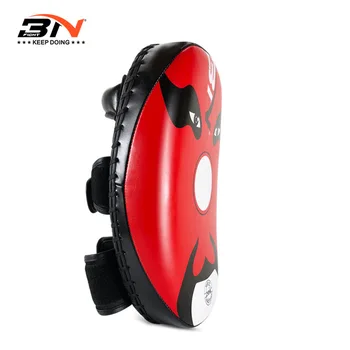 

BNPRO 1Piece 820g Kickboxing Muay Thai MMA Boxing Pad Kick Shield Taekwondo Martial Arts Training Focus Target Gear DCO