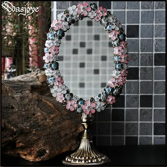 

metal makeup dressing table desktop standing cosmetic mirror adesivo de parede mirror in the frame decorative mirror gift J050