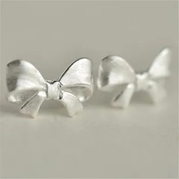 

LULU-PIG 925 silver Korean bow-drawn sterling silver stud earrings sweet and refreshing trinket E0026