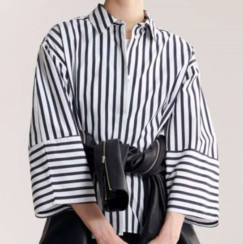 

Bibione structured shape shirt stripe button-up collar rounded wide sleeves cinched waist with pleating