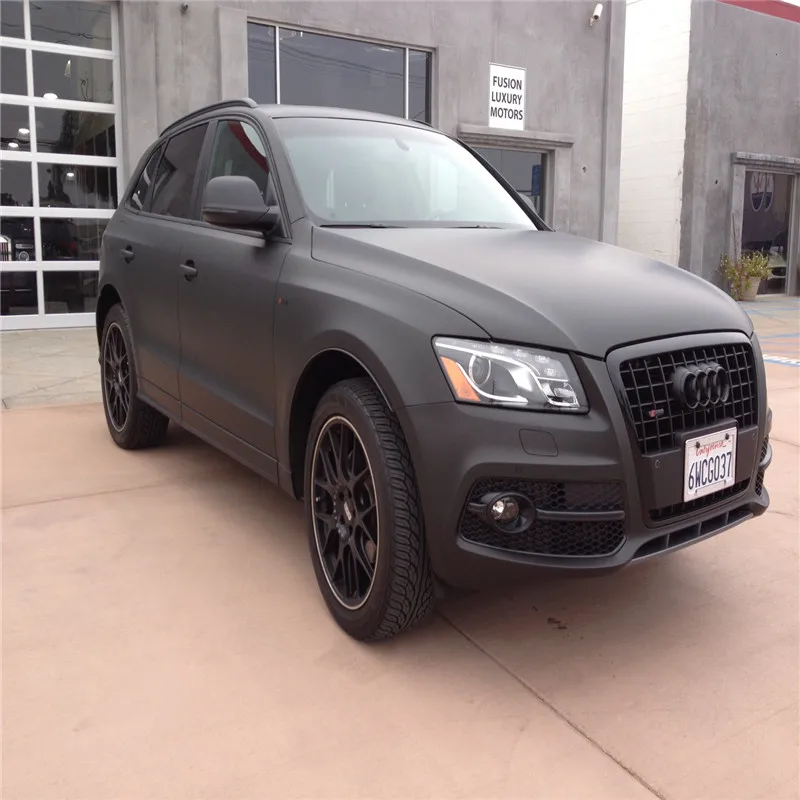 Matte-Black-Audi-Q5-Vinyl-Wrap