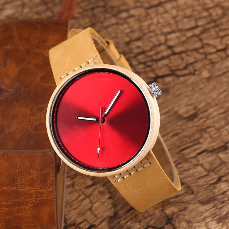

Creative Women Watch Unique Reflective Patch Wood Clock Chic Mirror Dial Quartz Watch Soft Leather Wrist Trendy Girl Dress Watch