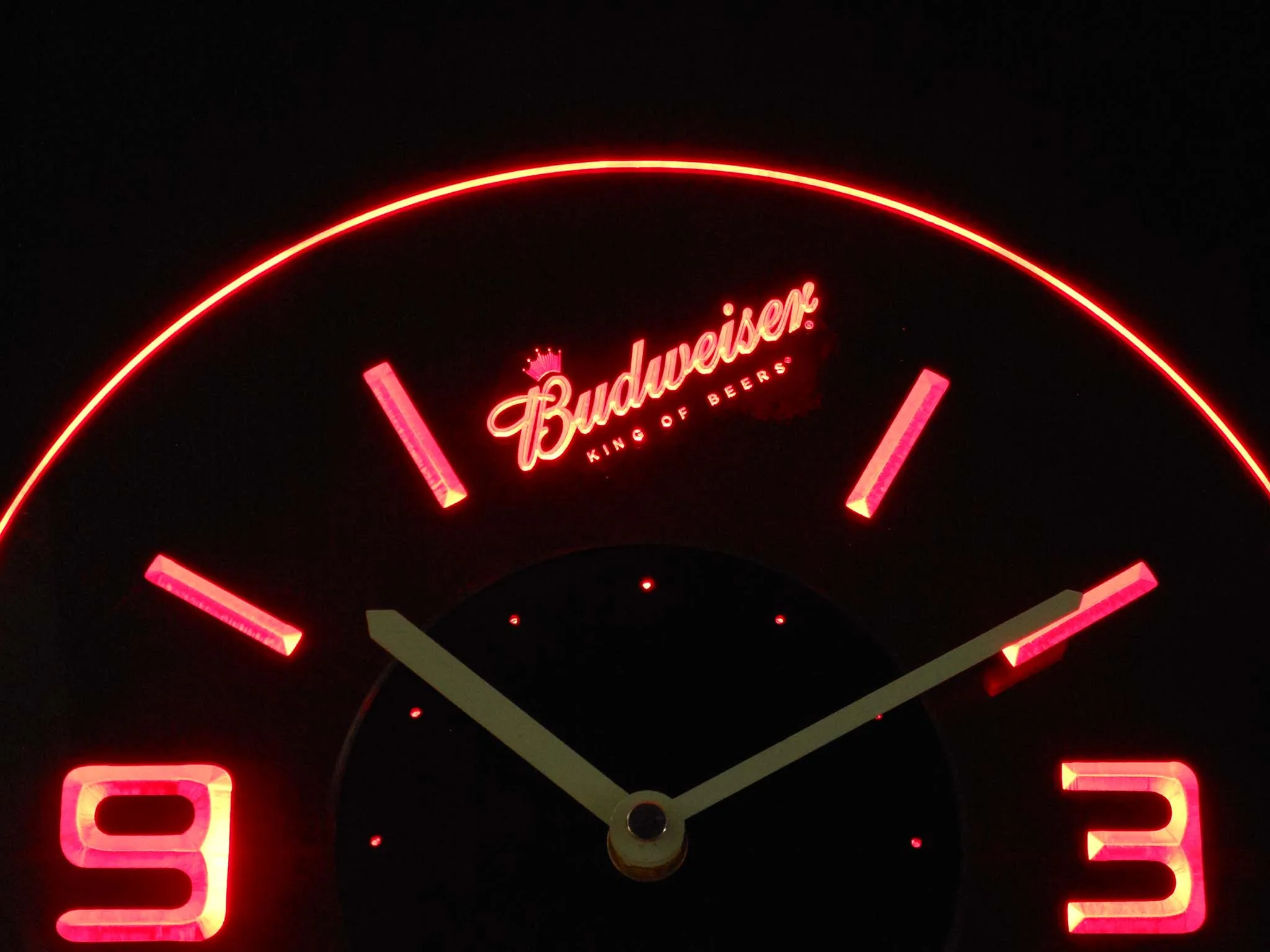 cnc0467 Budweiser King of Beer Illuminated 3D Neon LED Clockin Wall