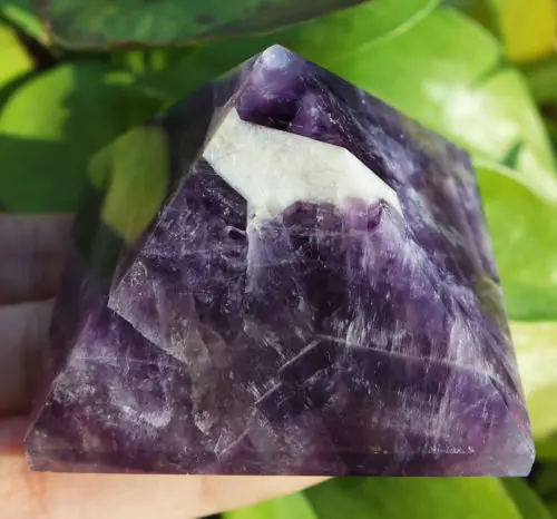 

TOP!!! 500-600g Natural Dream Amethyst Quartz Crystal Pyramid Healing China