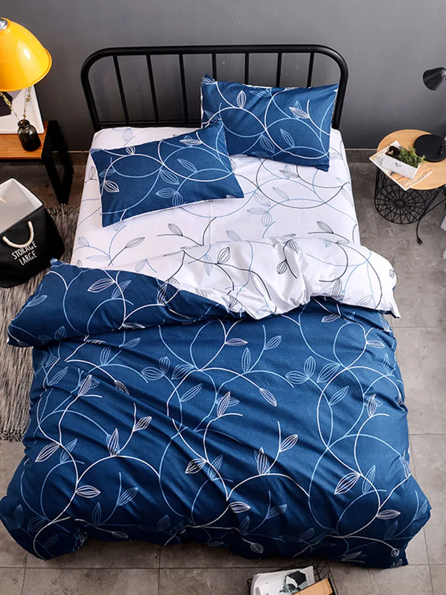 

4 Pcs Bedclothes Set Branches and Leaves Pattern Comfortable Bedding Set