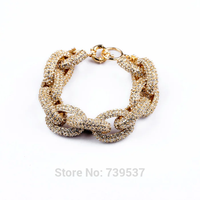 

New Design Cool Handmade Large Sparking Glass Russian Bangle