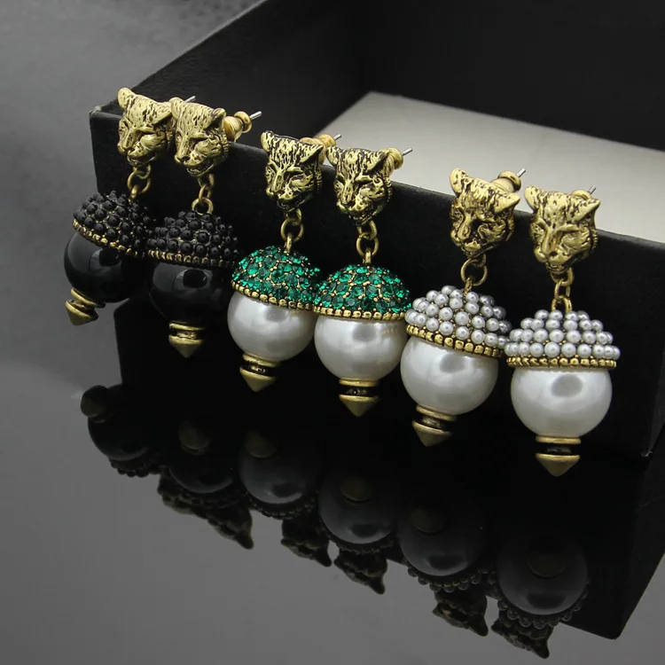 

Copper Jewelry Leopard Head Hanging Pearl Stud Earrings Tiger Head Green Rhinestone Black Stud Earrings for Women