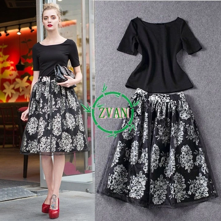 black printed long skirt