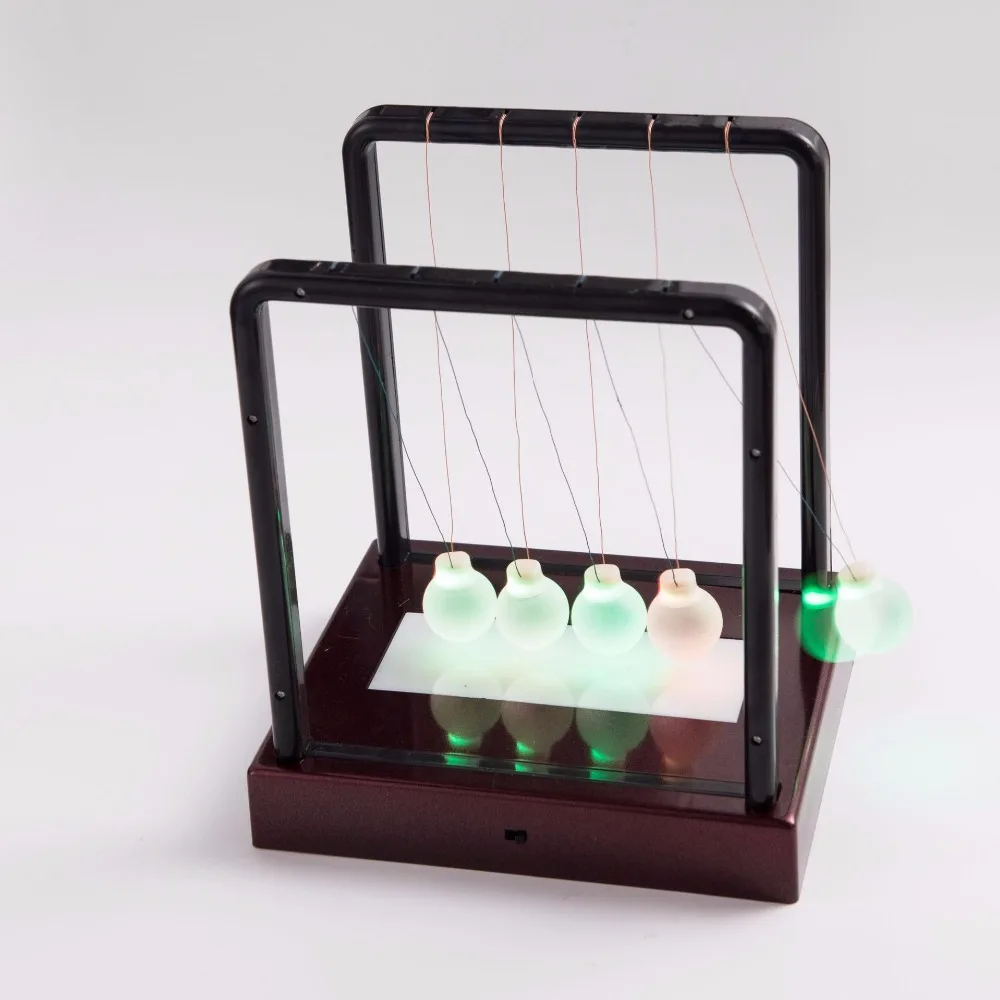 

Light Up Newton's Cradle Desktop Gadget LED Multi-Color Change Shine Light Ball Balance Ball Physics Science Toy Desk Decoration