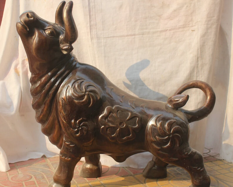 

Collectible bronze S1528 Chinese Home Office Fengshui Rich Bronze Zodiac Year Bull Oxen Statue B0403