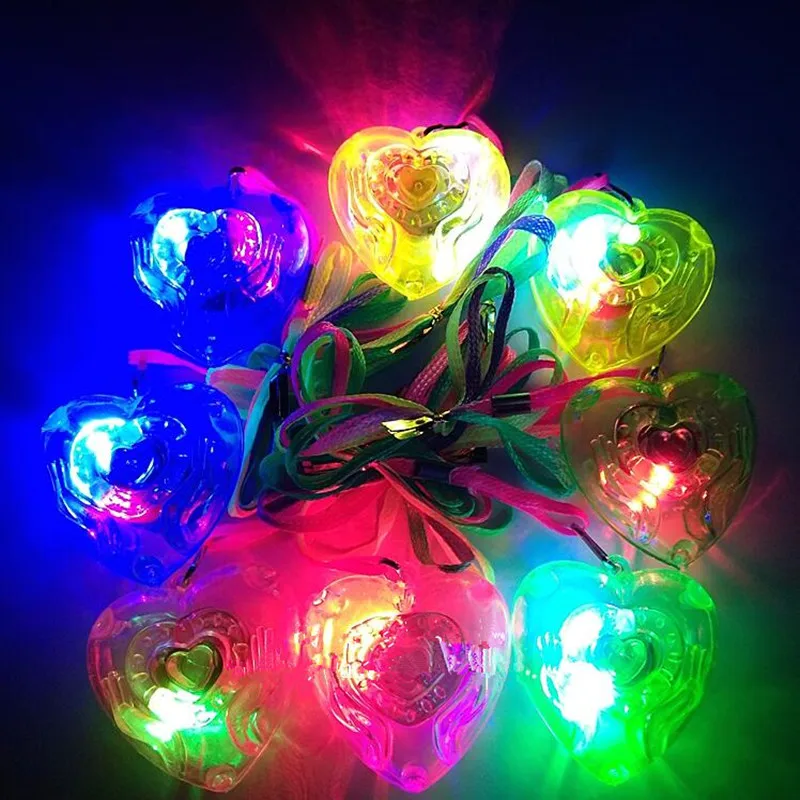 

Children Love Heart LED Light Up Flashing Blinking Necklace Pendants Kids Toy Glow Party Wedding Decoration Birthday Gift Prize