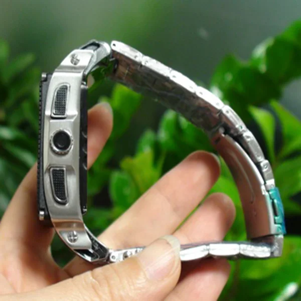 W818 IP67 Waterproof Android Smart Watch Phone