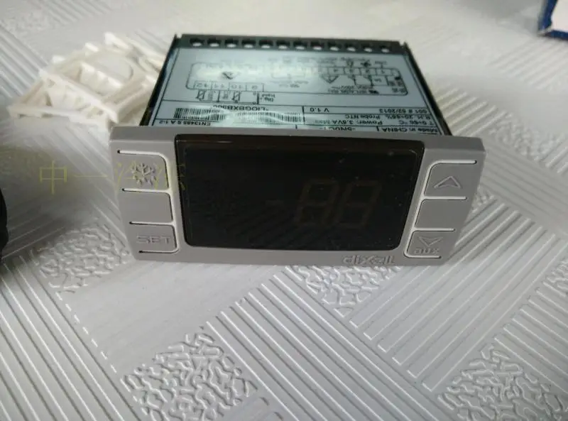 

XR05CX Italian XR04CX Temperature Controller XR03CX, XR06CX, XR02CX
