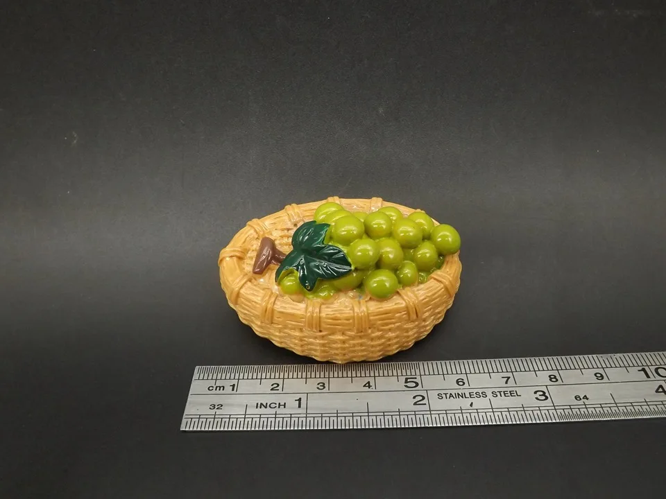Tiny-Food015-Grape (8)