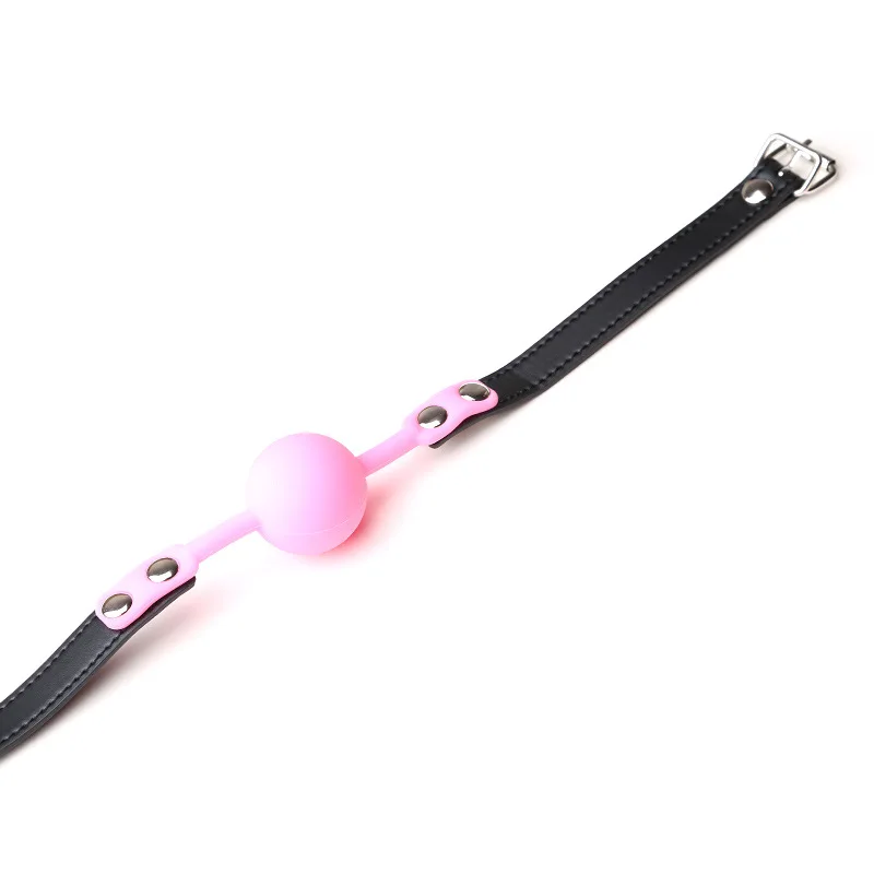 4193363930_2112615445