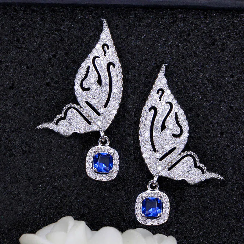 BeaQueen модные, в форме бабочки серебряные 925 Ювелирные наборы CZ проложенный кристаллами установка серьги из синего камня ожерелье набор JS018