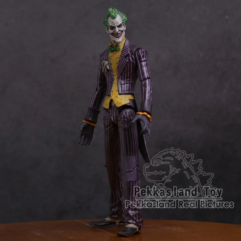 

DC Comics Batman The Joker PVC Action Figure Collectible Model Toy 7" 18cm