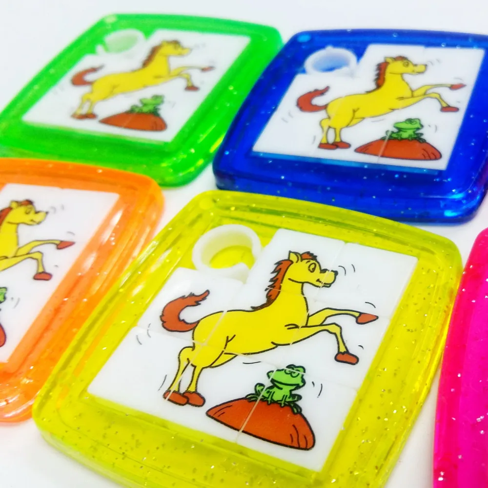 50pc 47mm Plastic Sliding Slider Puzzle Toy Kid Play Game Novelty Prize