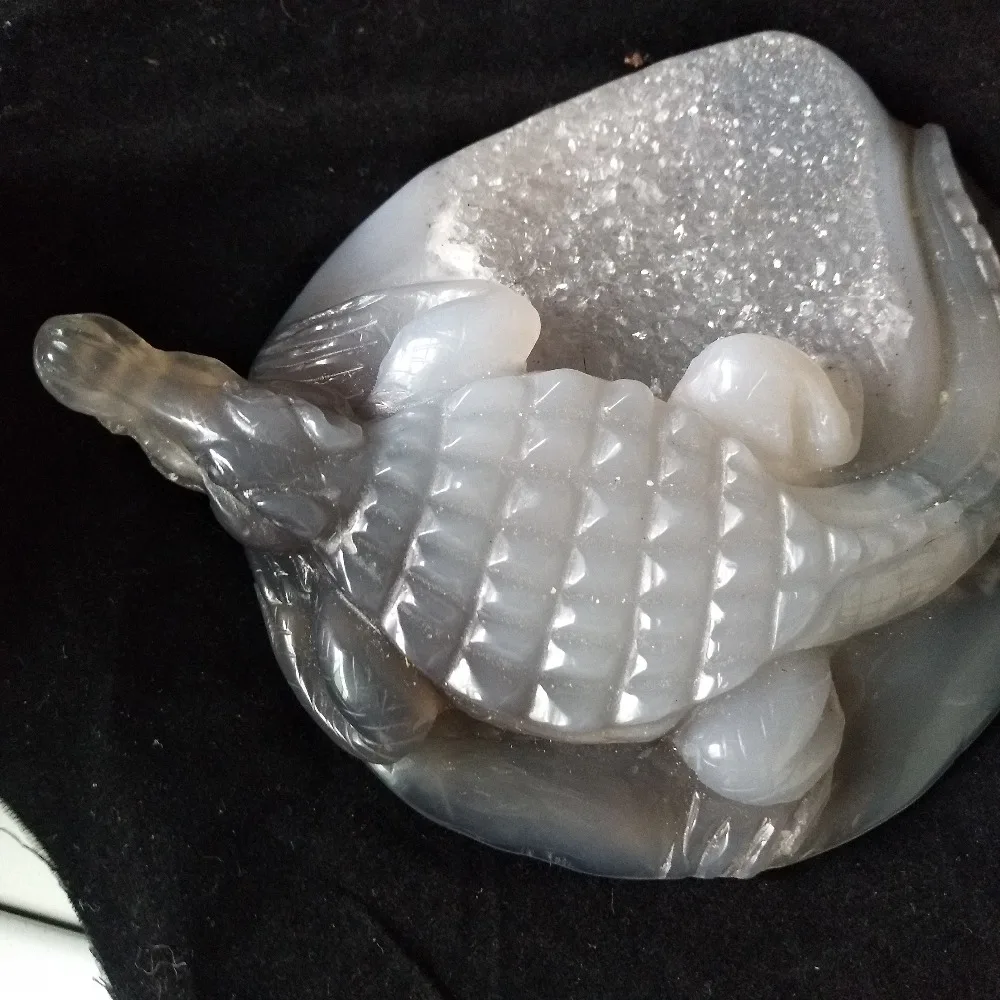 crocodile Sobek sculpture Natural Stone agate  geode Crystal clust hand engraving home decoration accessories Stone work Statue