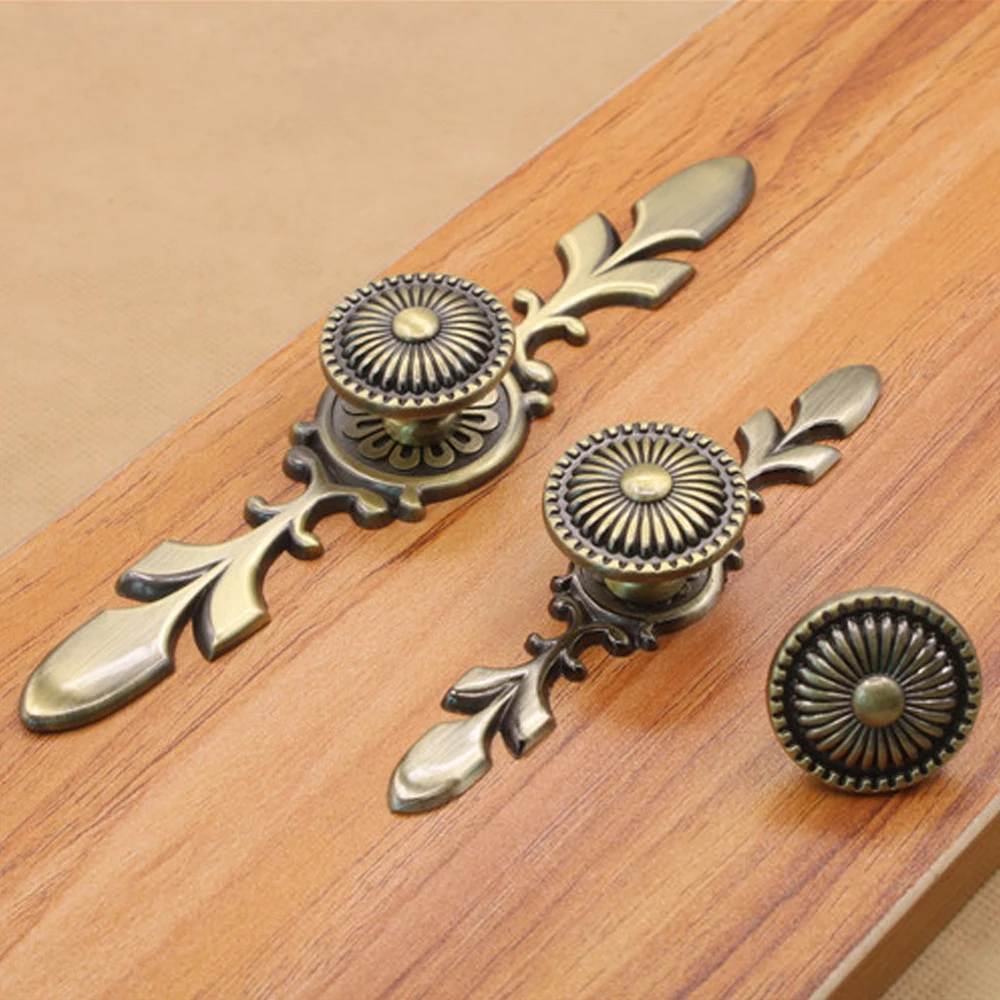MEGAIRON Drawer Pull Knob Dresser Cupboard Handle Alloy Antique